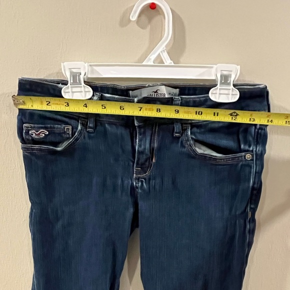 Hollister Jeans - Picture 3 of 5